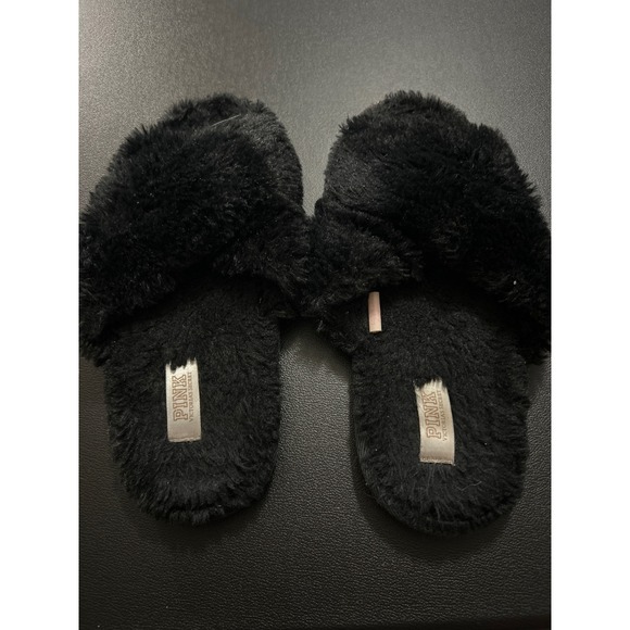 Victoria's Secret PINK Black Faux Fur Fuzzy Slide Slippers Comfy Cozy - Picture 1 of 3